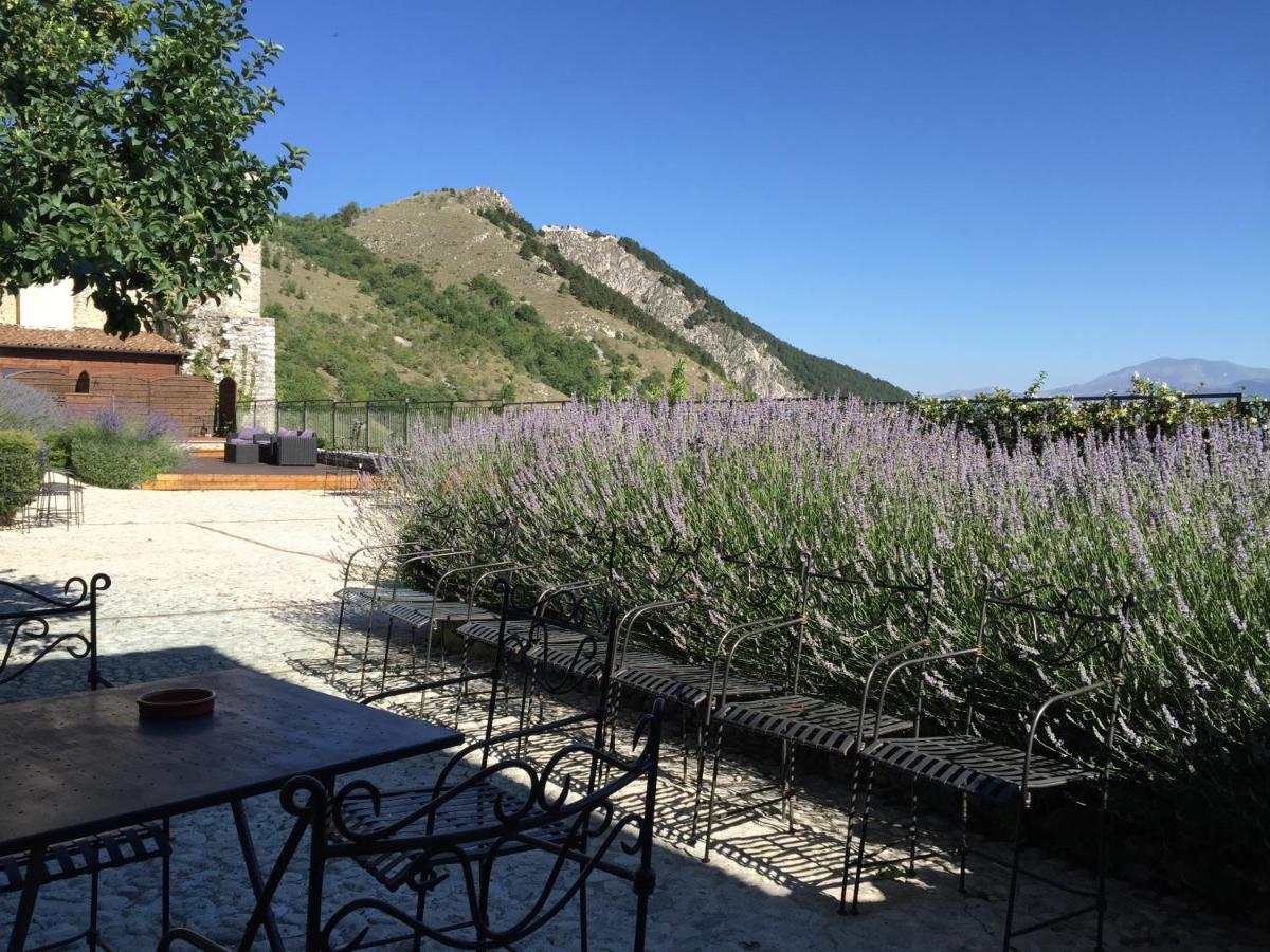 Monastero Fortezza Di Santo Spirito Hotel Fossa Exterior photo